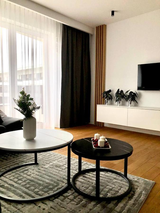 Apartaments Airport Okecie Premium Warsaw Ngoại thất bức ảnh