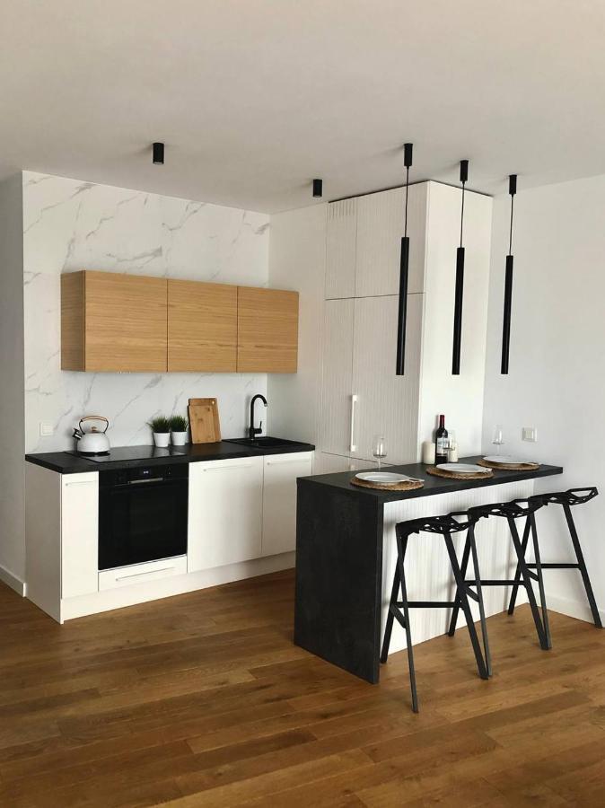 Apartaments Airport Okecie Premium Warsaw Ngoại thất bức ảnh